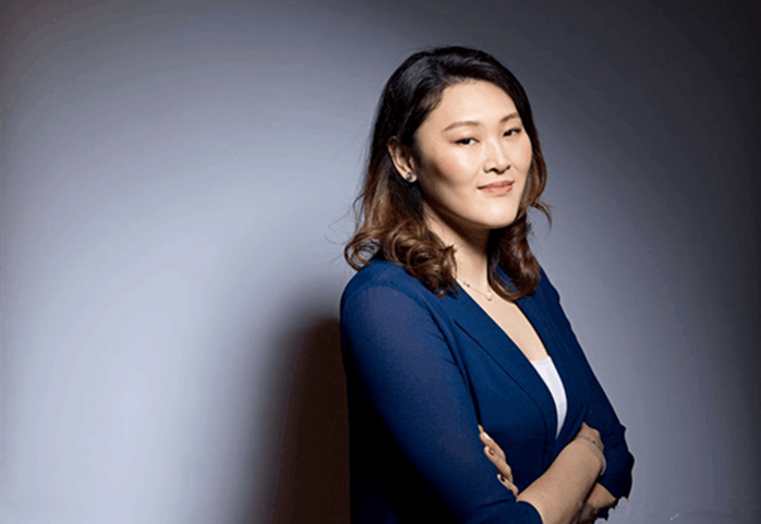 女排王一梅无缘联赛!出席活动首露脸,精神良好更漂亮了!