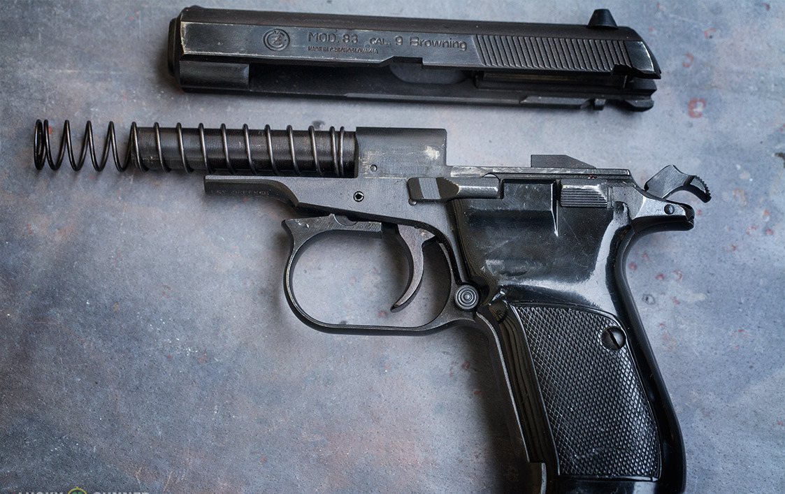 捷克这2支手枪,斯洛伐克cz-83,斯洛伐克cz-75,都是经典手枪