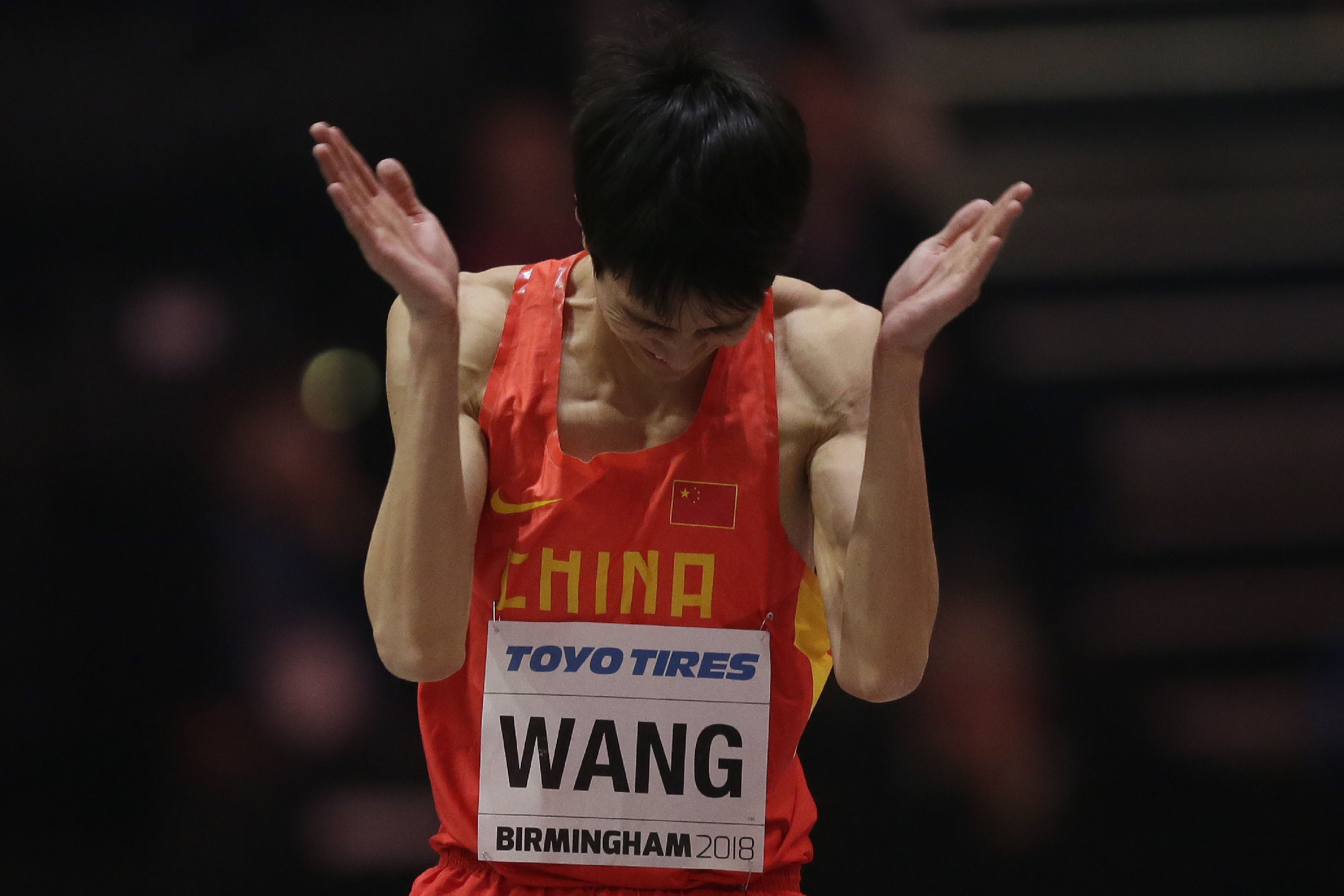 田径——室内世锦赛:王宇获男子跳高第六名(4)