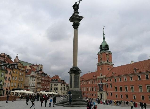 一组华沙城堡广场的照片,这么好看,你想去吗?