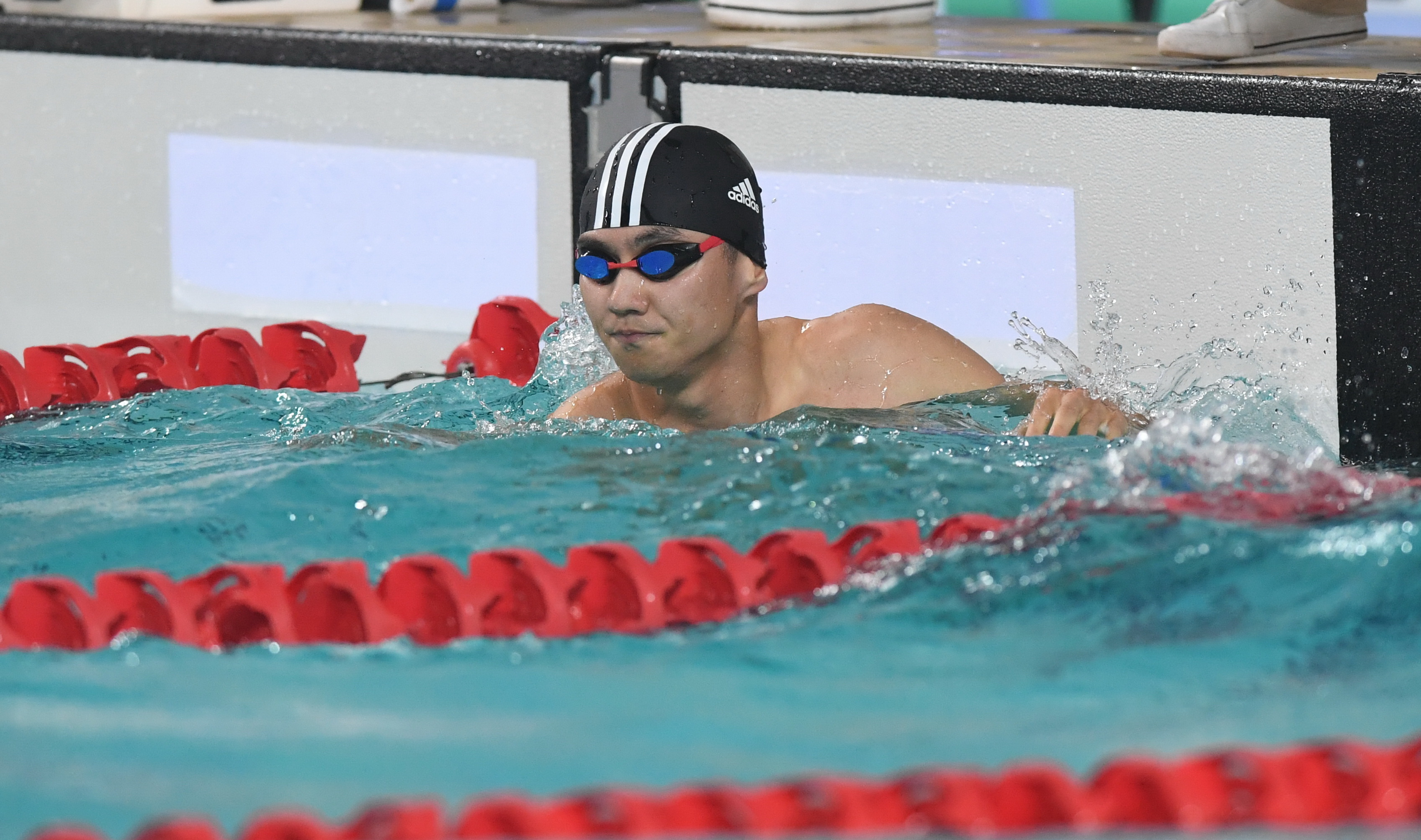 游泳——全国夏季游泳锦标赛:宁泽涛获男子50米自由泳亚军(1)