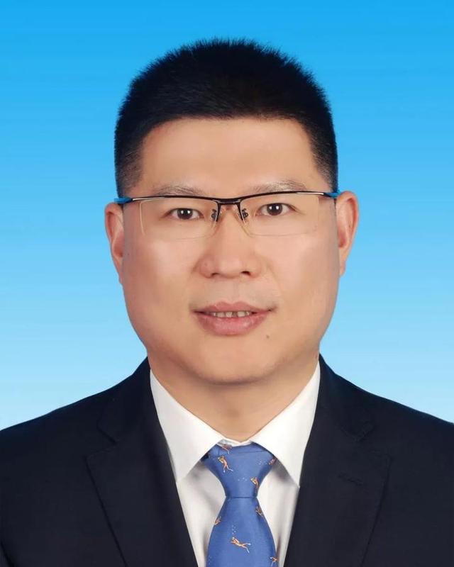 宁波市拟提拔任用12名市管领导干部