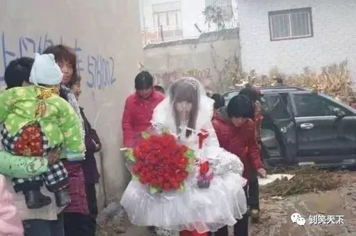 贵州山歌—胡荣军《结婚山歌》现场对歌!
