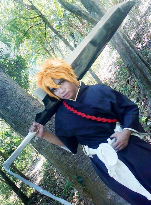 死神cos,网友:男生版的露琪亚过分了,隔着屏幕都辣眼睛!