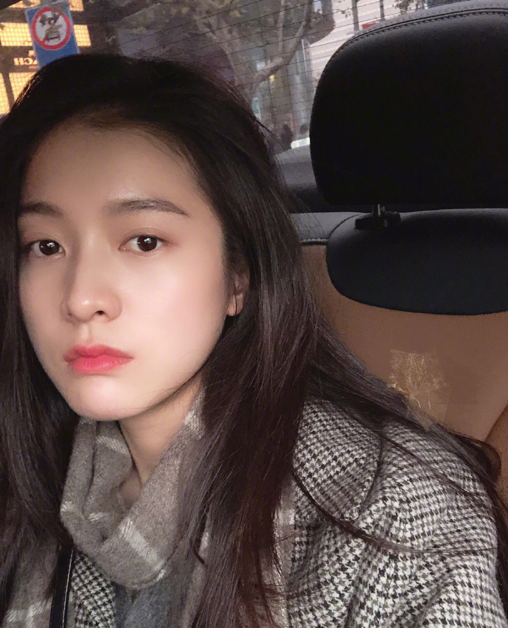 张雪迎的私服生活照,是大家喜欢的风格吗?真的是美得移不开眼睛.