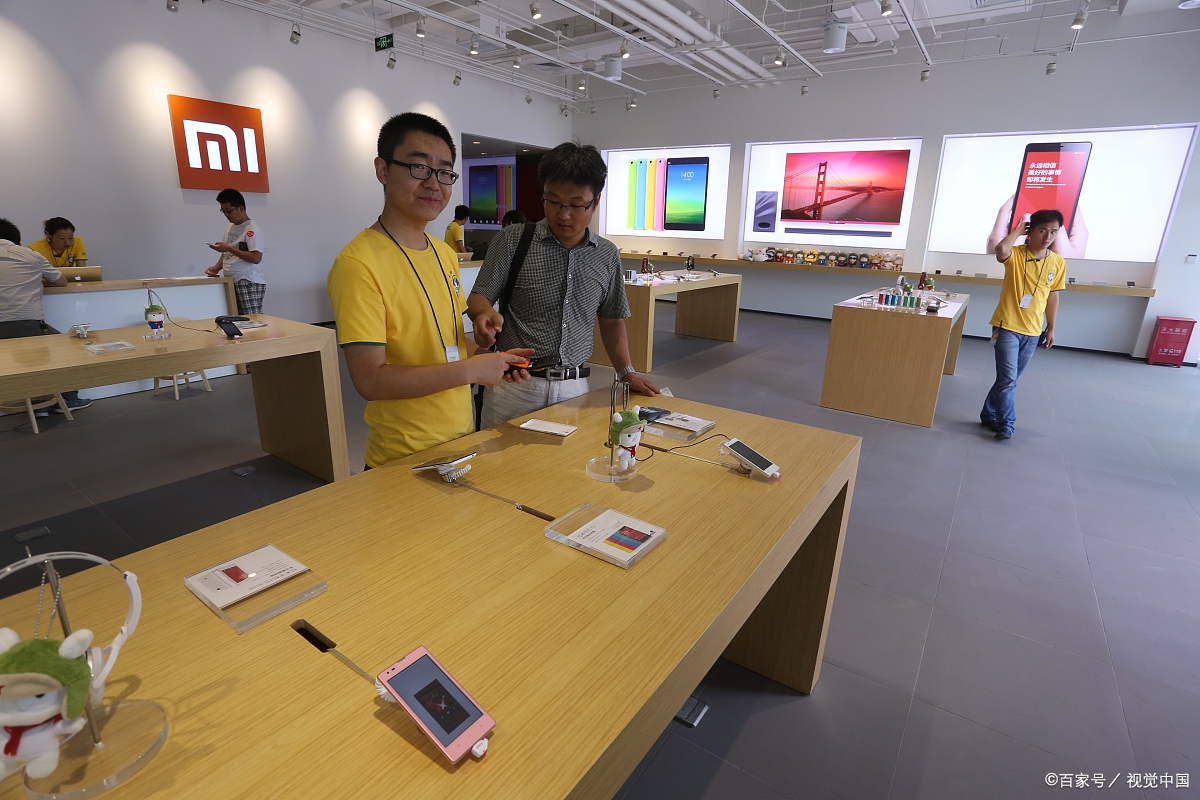 小米手机销量增长,但线下渠道正在失血