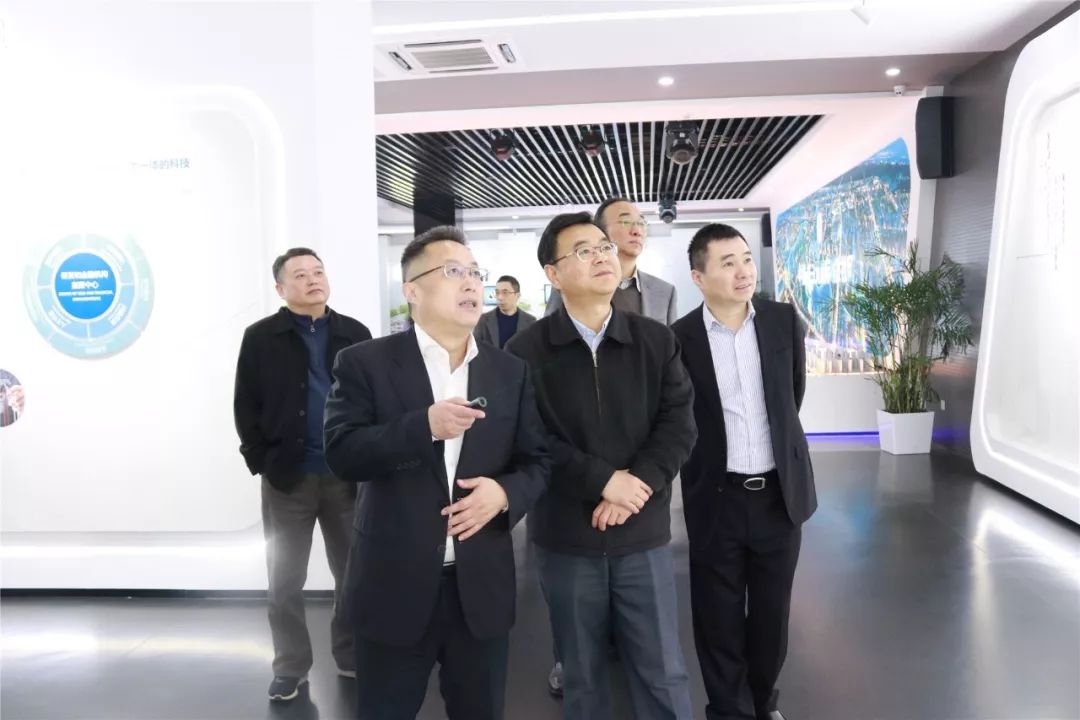江苏省统计局局长王汉春来相城调研