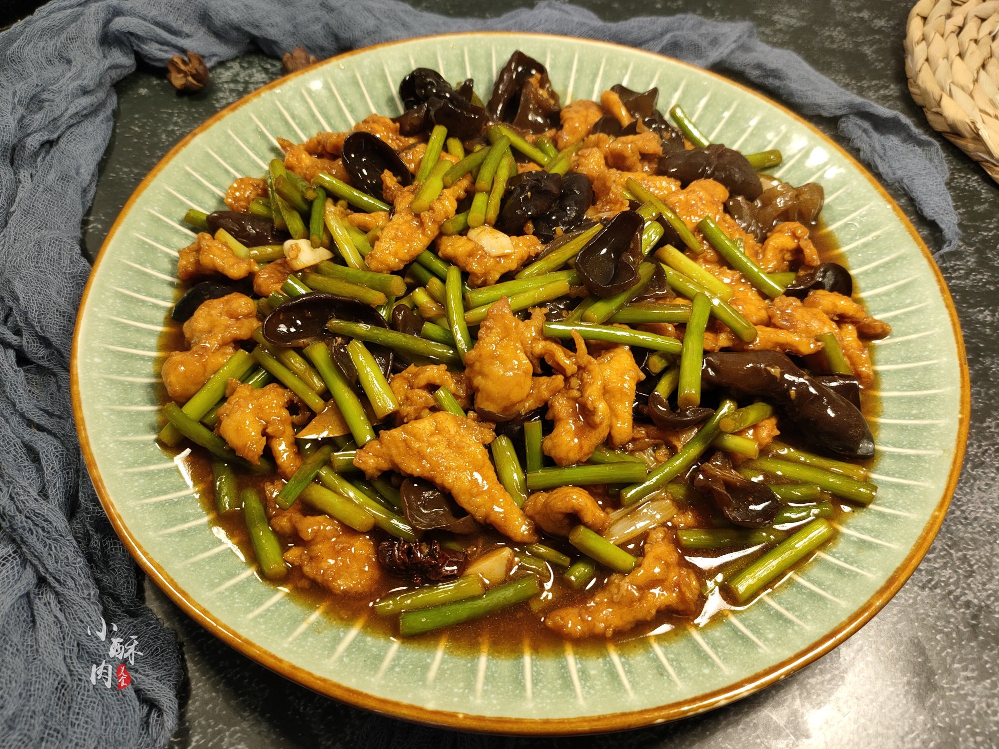 教你做山西人爱吃的过油肉,肉片嫩滑,醋香浓郁,拌米饭太香了