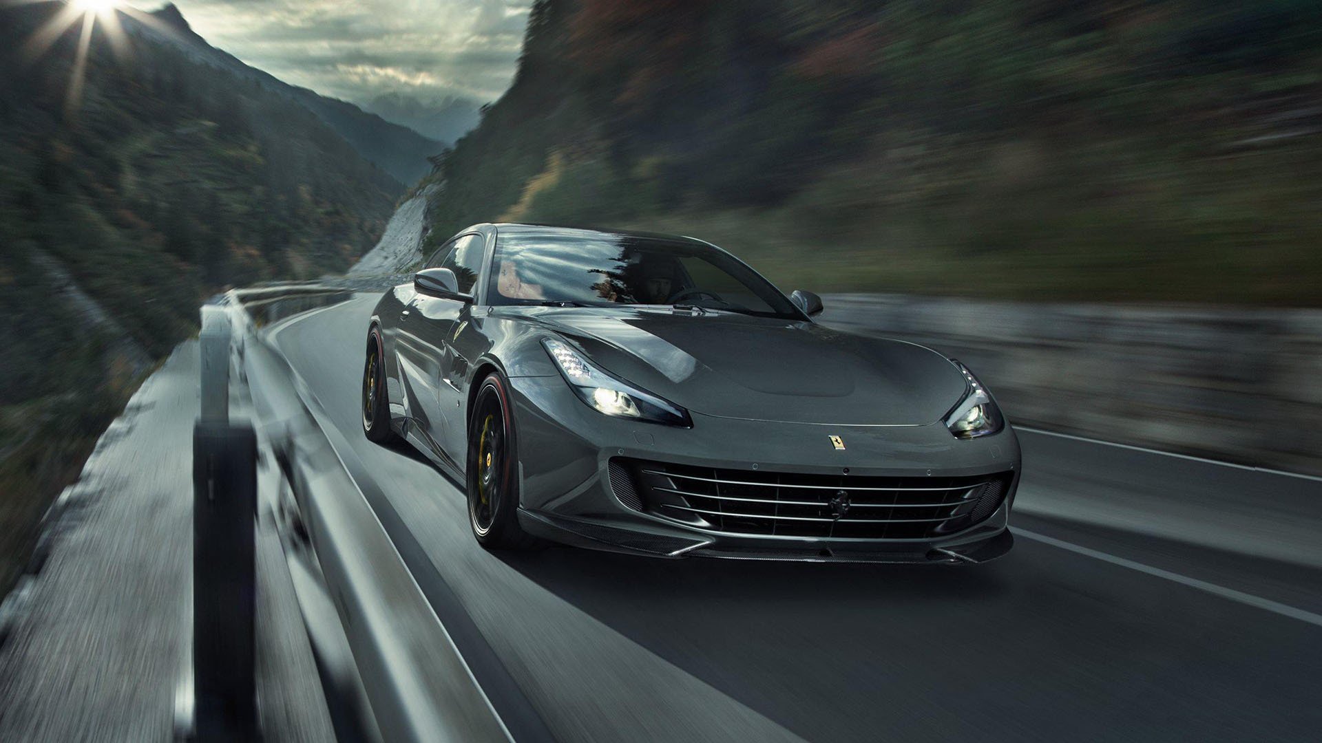 产自欧洲文艺复兴摇篮里的超跑,法拉利高清无水印炫图!