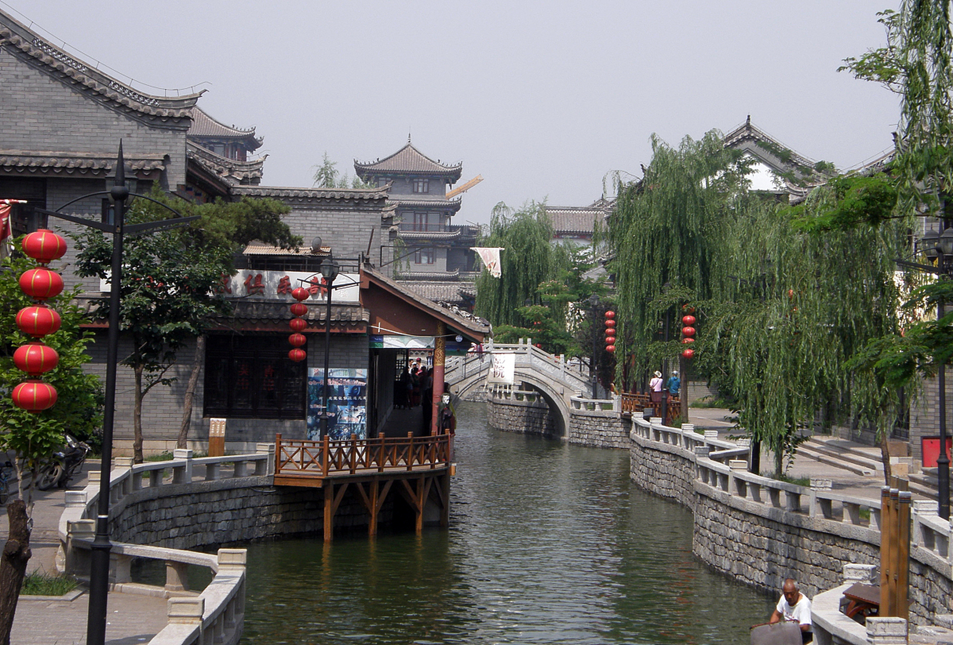 旅拍中国年# 唐山市滦州古城,是一座充满历史底蕴和文化氛围的古迹.