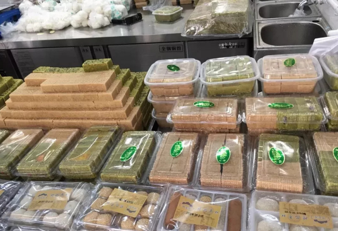 北京牛街清真超市重新开业 改造升级后这些细节让人叫好