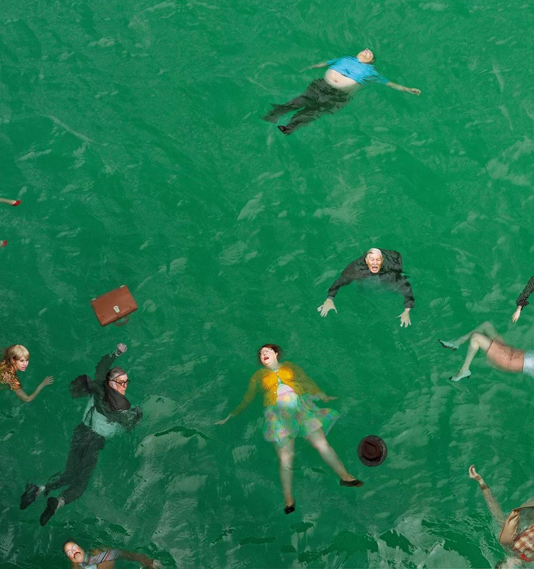 用希区柯克式的悬疑手法拍摄照片会是怎样的效果?