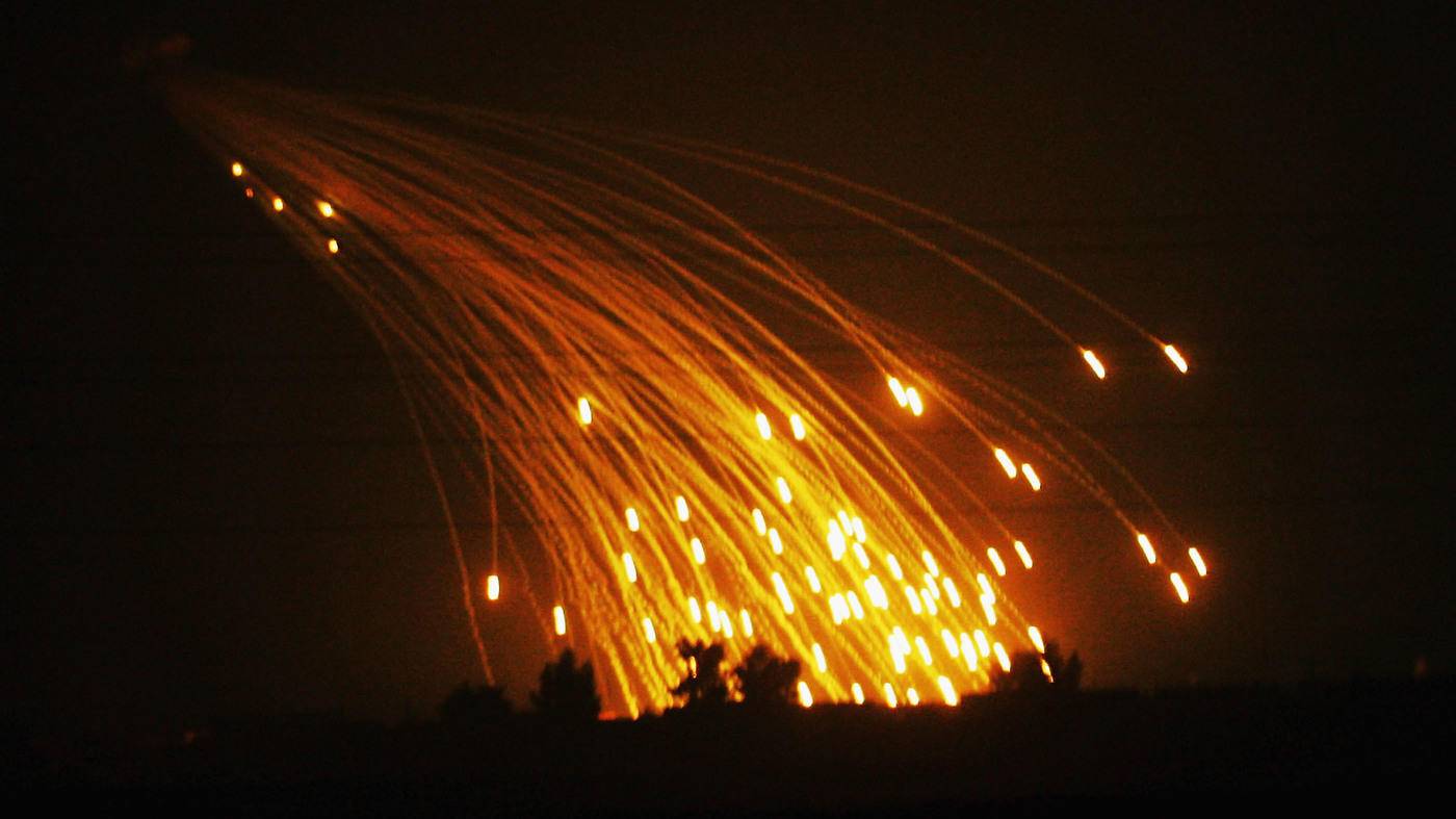 残忍,联军使用白磷弹轰炸叙利亚!俄高官:必须追究美国责任