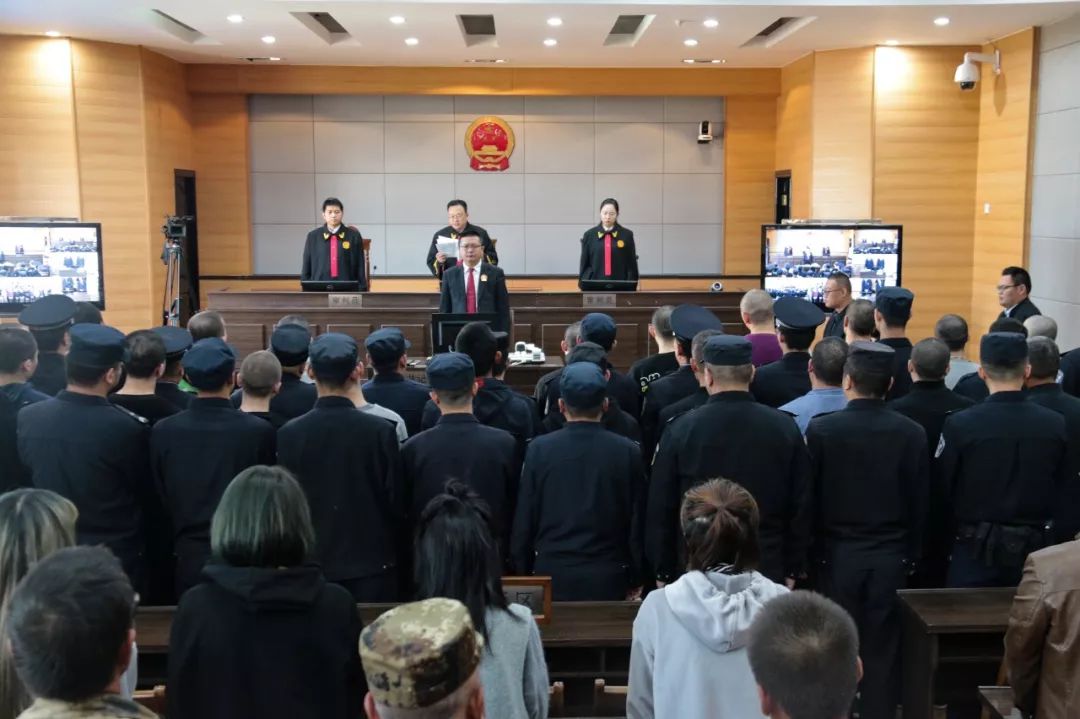 新疆石河子32人恶势力团伙一审判决,最高获刑11年半!