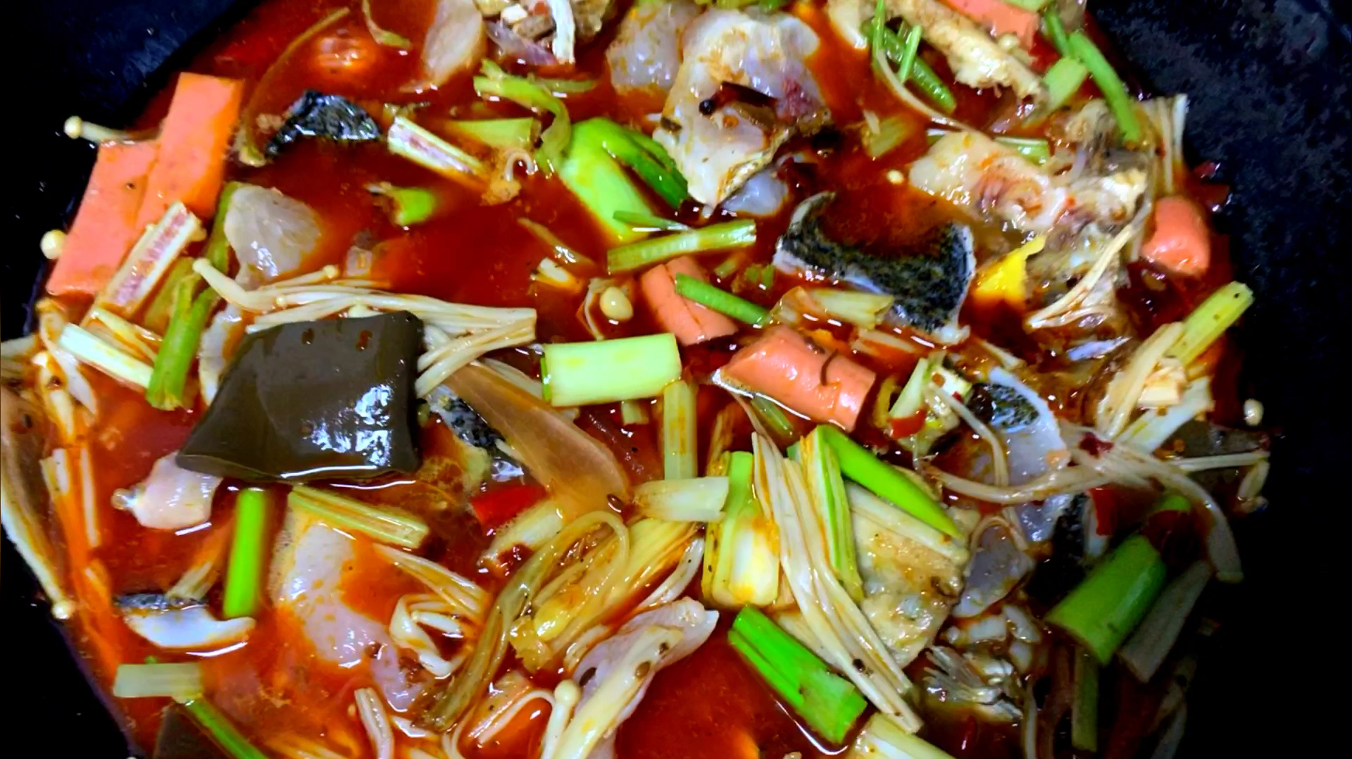 巫建:吃过毛血旺不一定吃过毛血鱼,2020年赚钱创新菜