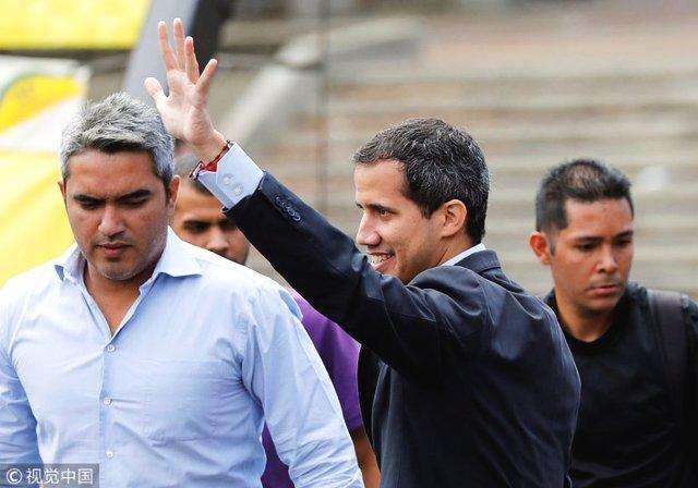 委内瑞拉自封"临时总统"瓜伊多将回国 或遭逮捕