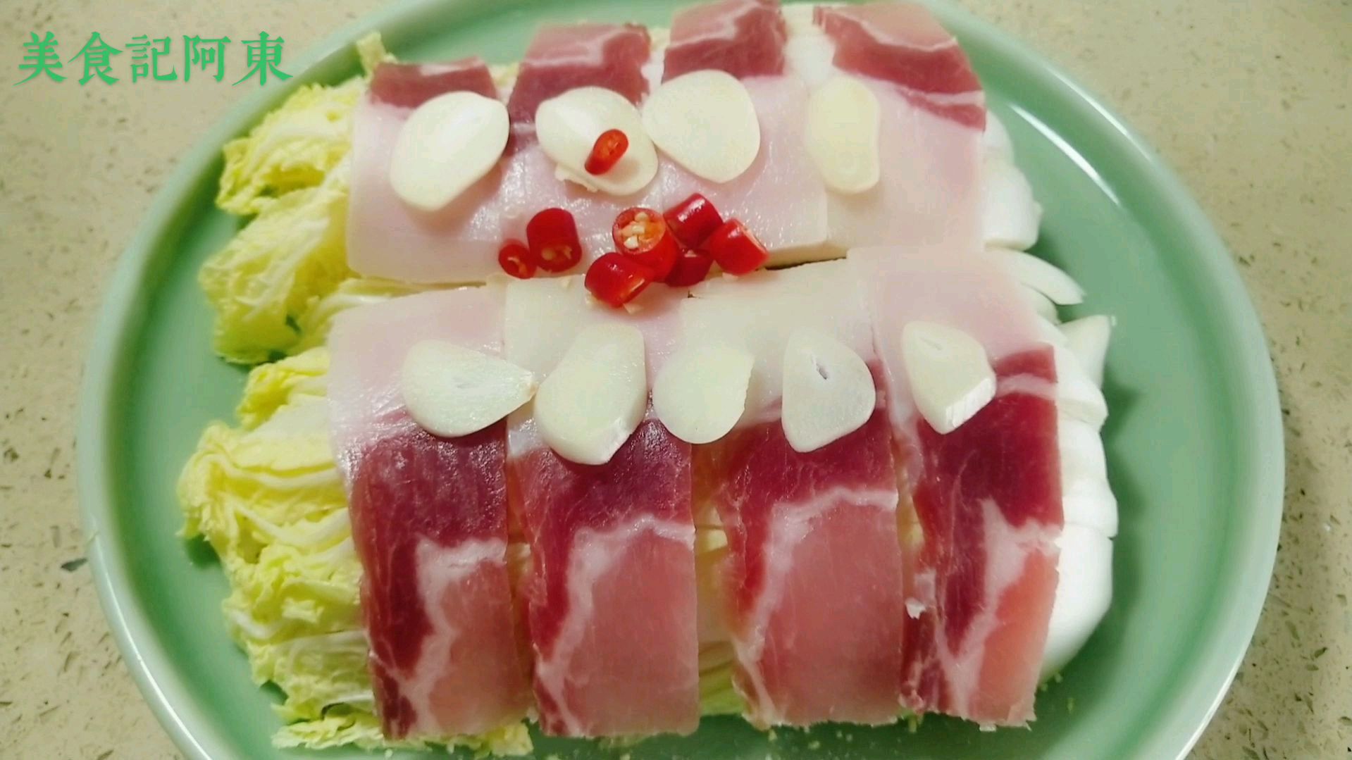 大厨教你们在家做-清蒸娃娃菜,配上一点乡下的咸肉,味道鲜美