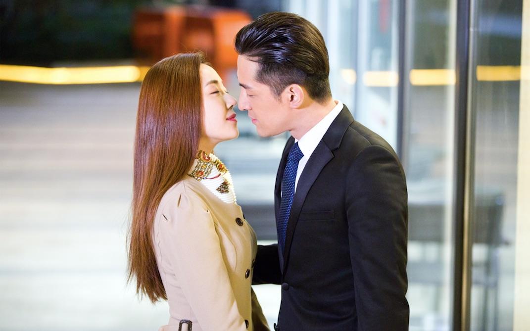 娱乐圈甜宠文:一次机缘,影后霸气开撩,影帝竟对她假戏真做!