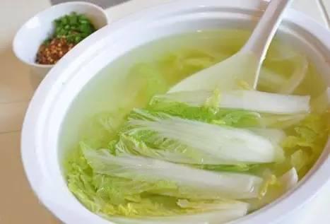 你最喜欢喝哪种白菜汤呢?