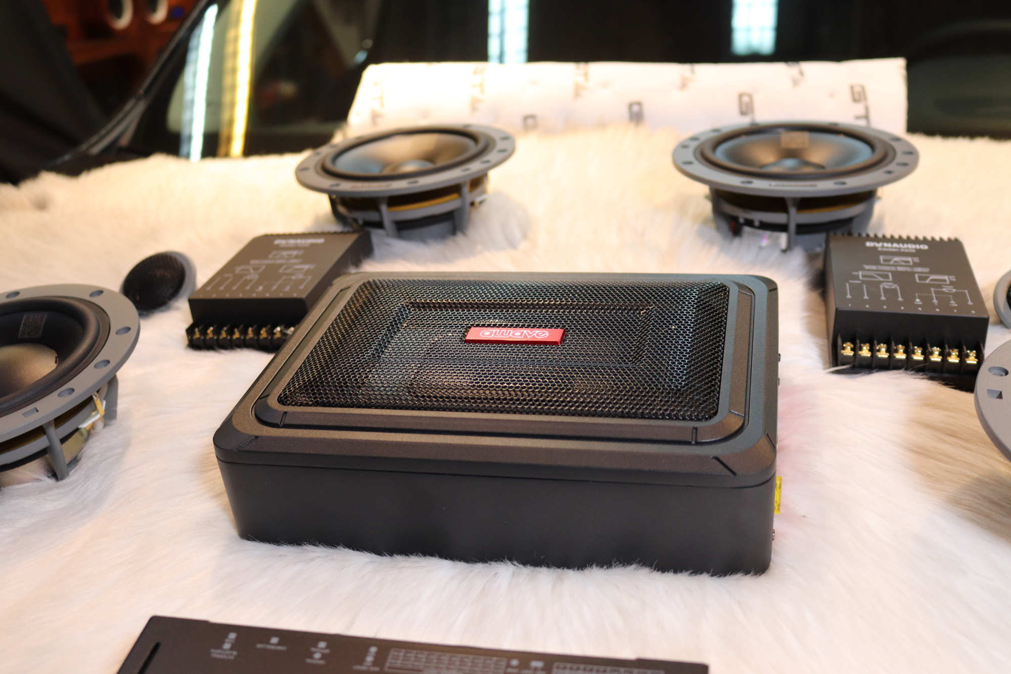 丹麦·丹拿汽车音响效果怎么样?如何改装汽车音响