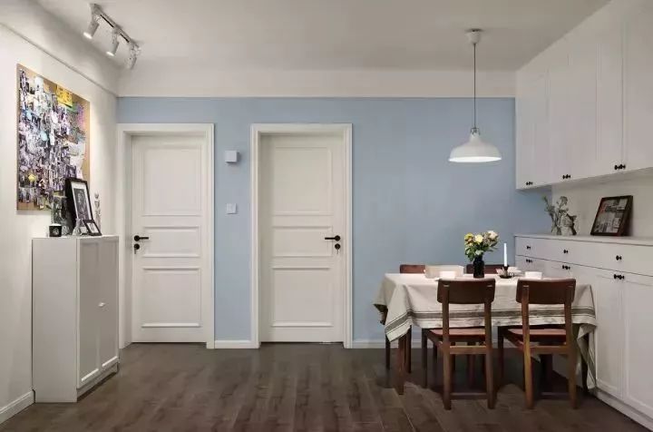 白色的门和墙怎么搭配才好看?