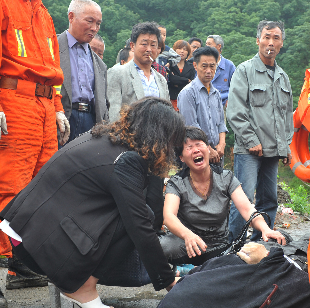 广西平果市,两个年幼的姐妹意外溺亡,这起悲剧令人痛心疾首