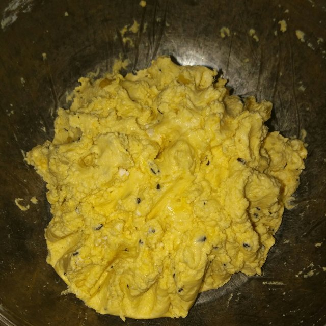 黑芝麻南瓜粑粑,营养丰富,软糯香甜