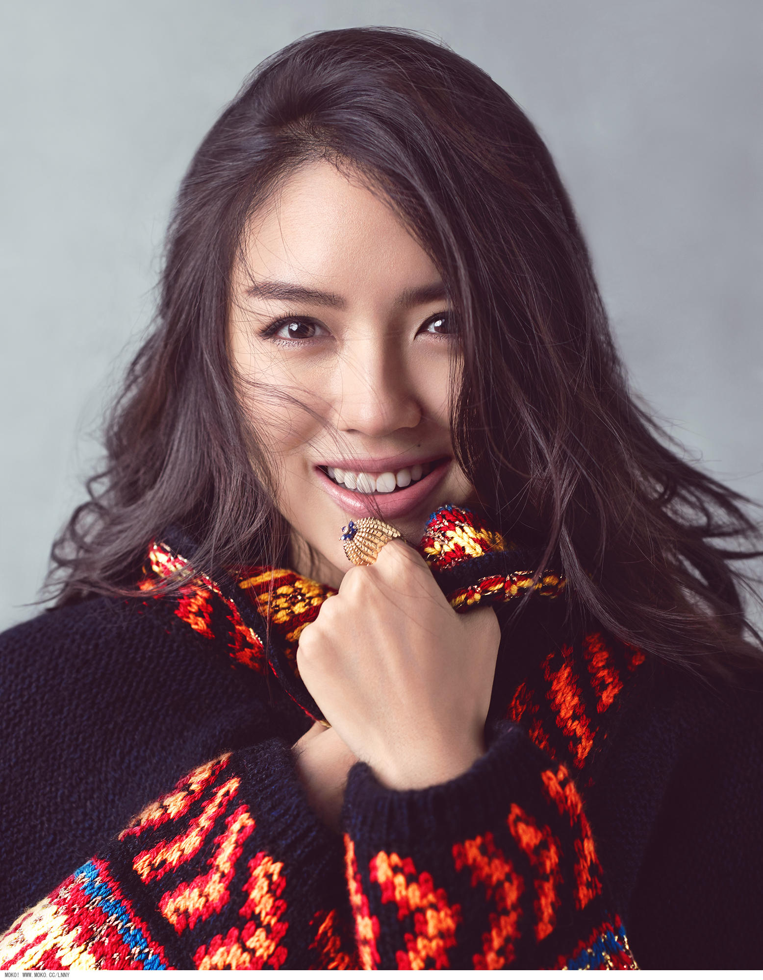 张梓琳的美照中,混入了一张奚梦瑶的美照,眼尖的你能找出来吗?