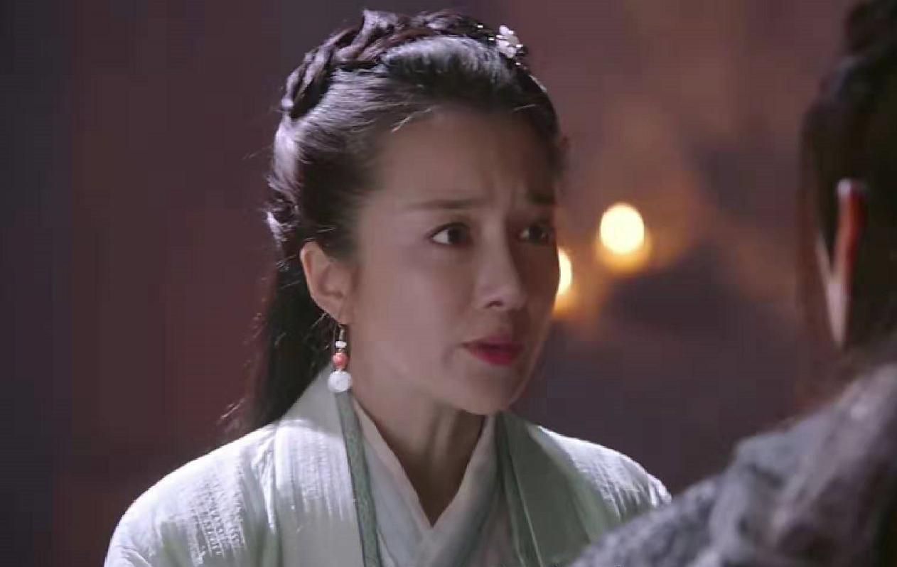 二,知道心爱的人要和阳顶天结婚时,他的表情是这样的.