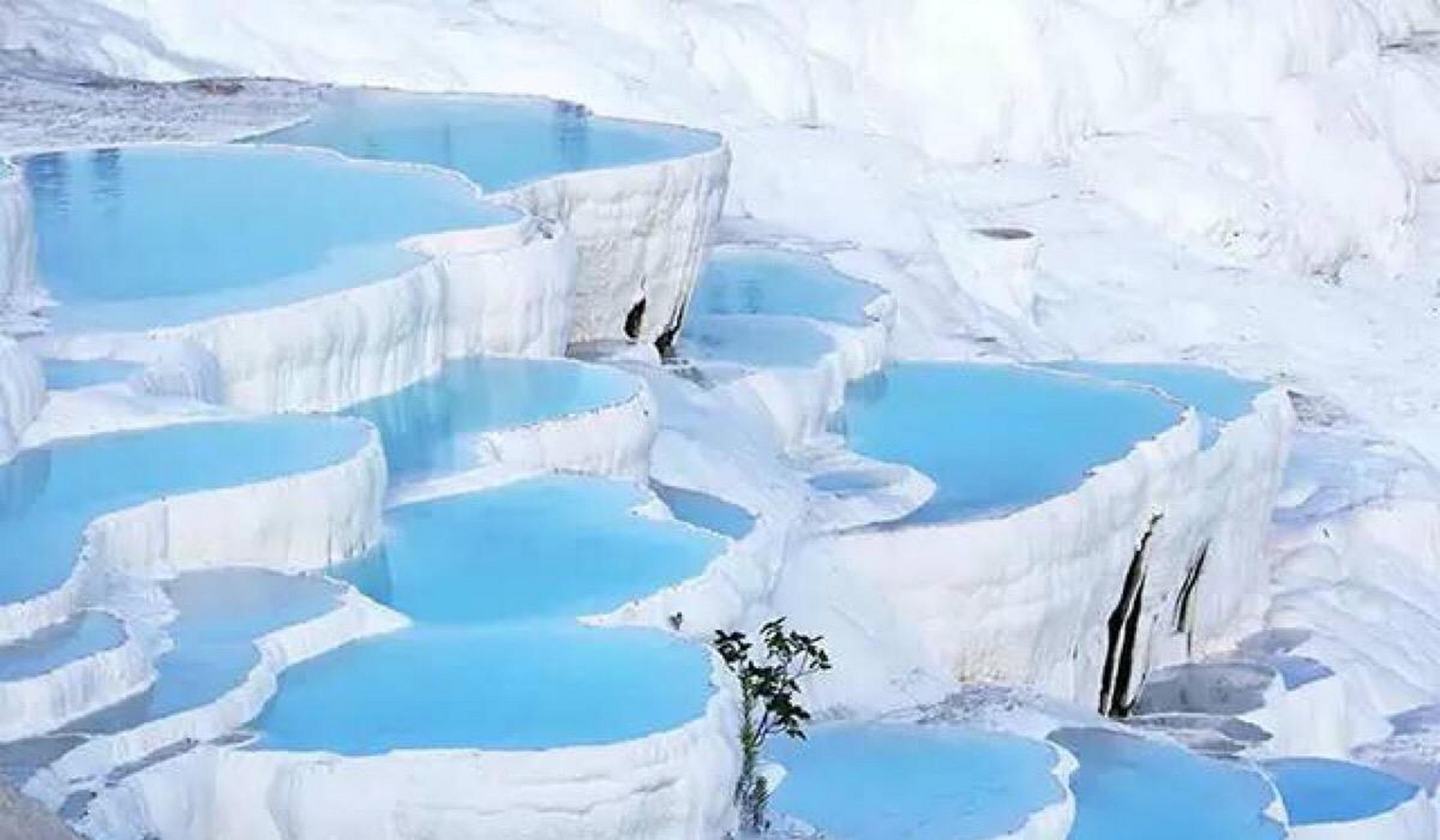 遇见美好##遇见好风景#棉花堡:棉花堡位于土耳其 denizli 市的西牟靠