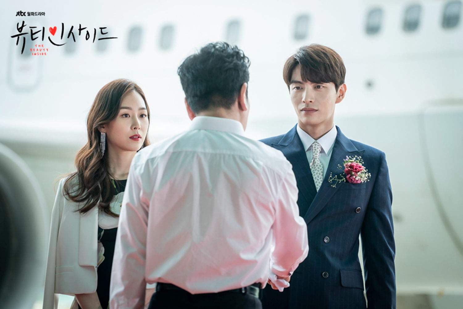 《内在美》再现韩流范,变脸式恋爱脑洞大开,网友:这部剧暖暖的