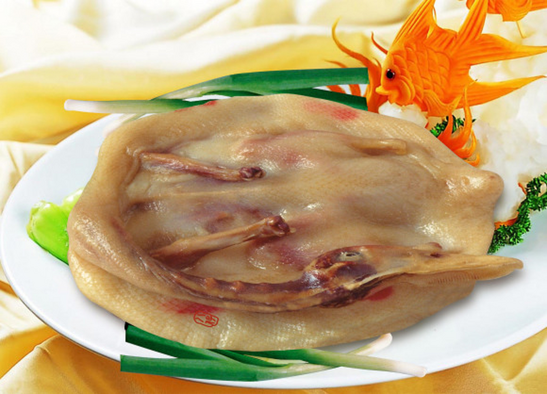 八仔板鸭,是江西遂川县特色传统产品,已有百余年的生产历史.