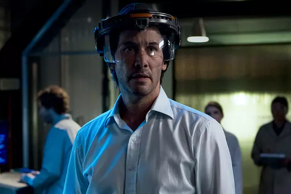 《克隆人》:为复活爱人,打开科学禁域的潘多拉魔盒