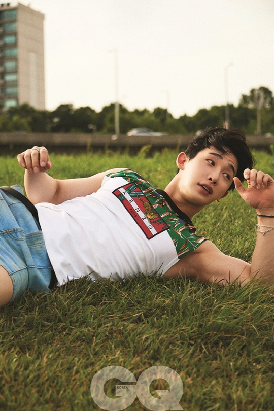 "男性美爆发"monstax贤祐x元虎的青春强烈感