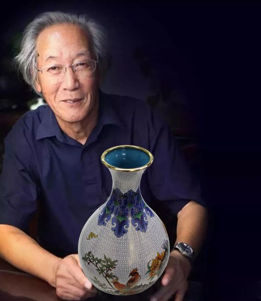 景泰蓝界最具影响力的大师之一霍铁辉