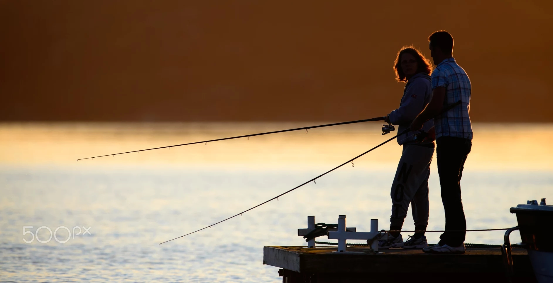谁说美女不钓鱼,高清美女垂钓大图欣赏