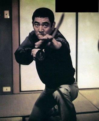 怀念电影《追捕》主演今昔照 杜丘已离去 真由美和横路敬二还在