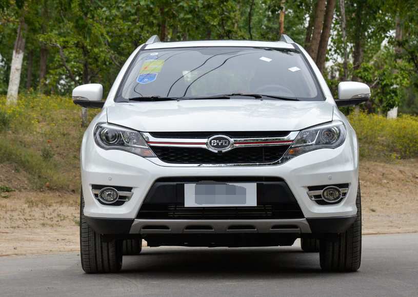 内饰好看座椅舒适的比亚迪s72.0t 自动旗舰型