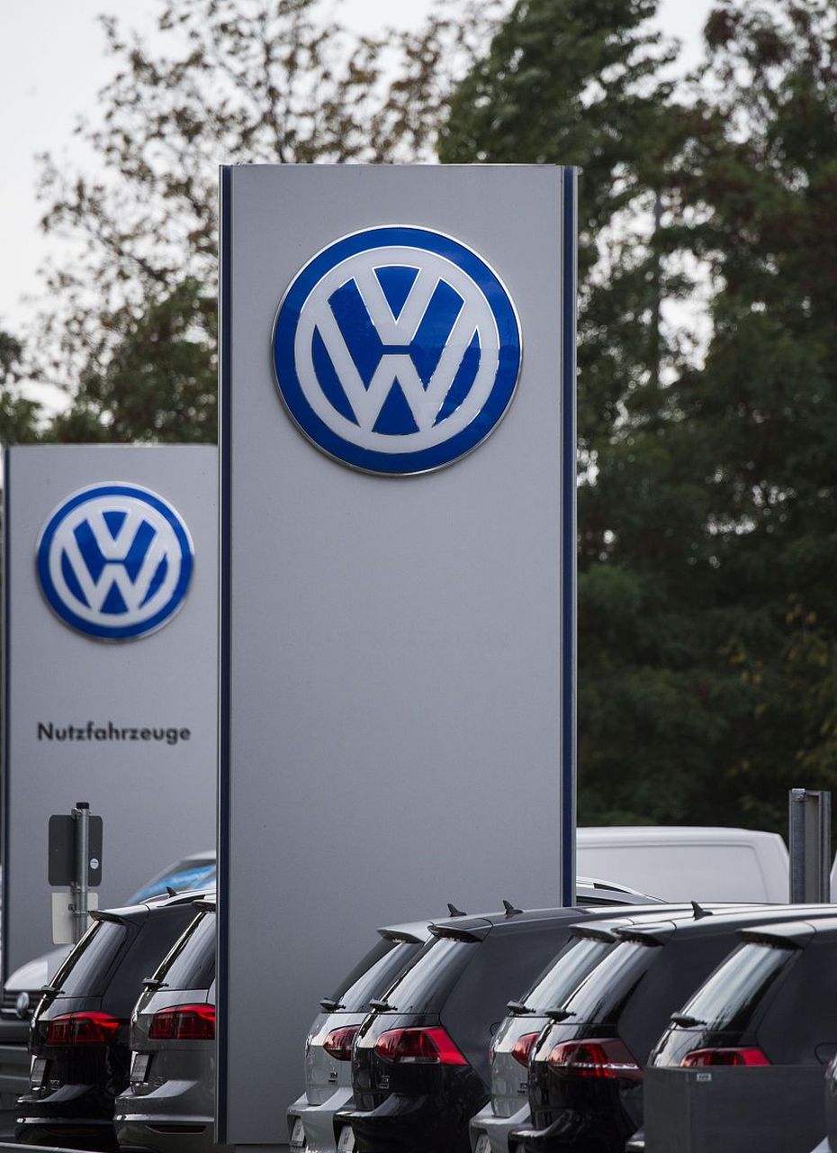 如何看待德国汽车经销商在中国进口 22 辆 id6,大众集团要求就地销毁?