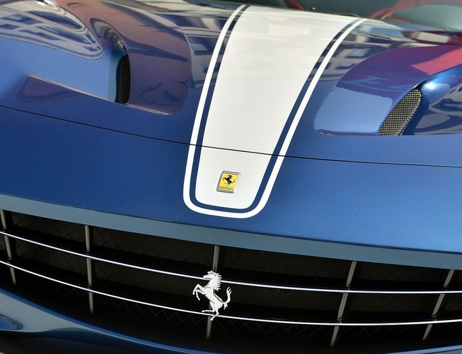 全球最美的十款车标排行榜出炉,网友:女生们哪款都喜欢