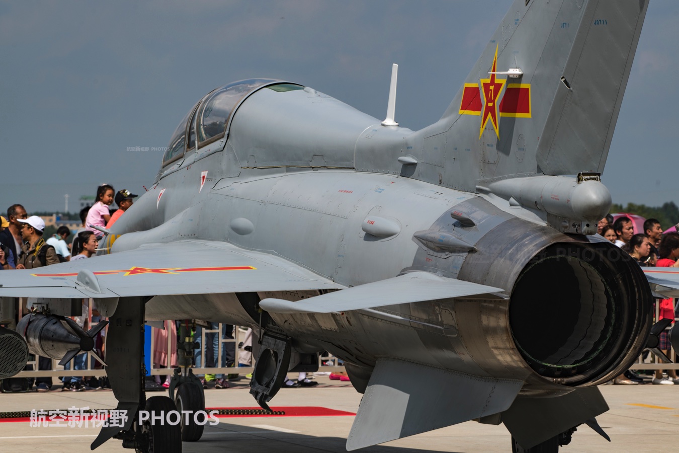 教练-9山鹰战机高清组图,歼-7超级改进型战机,二代机的传奇