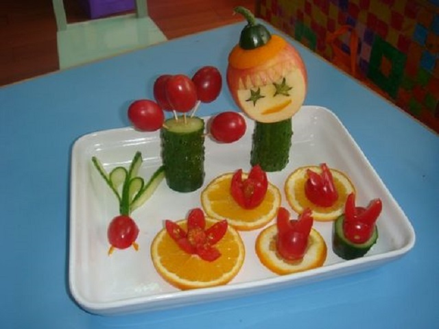 幼儿园布置随堂水果作业,一孩子带了这水果,老师看到后哭笑不得