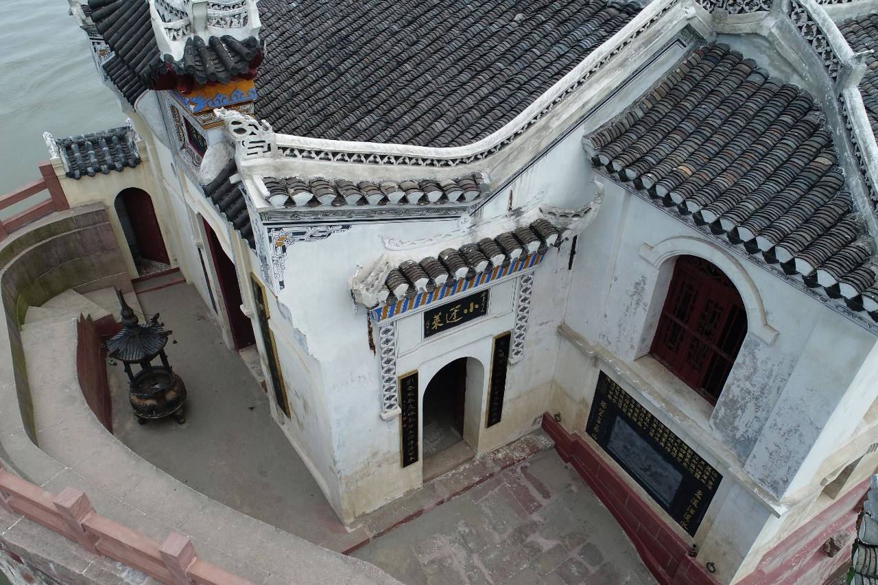 这就是传奇的"观音阁".