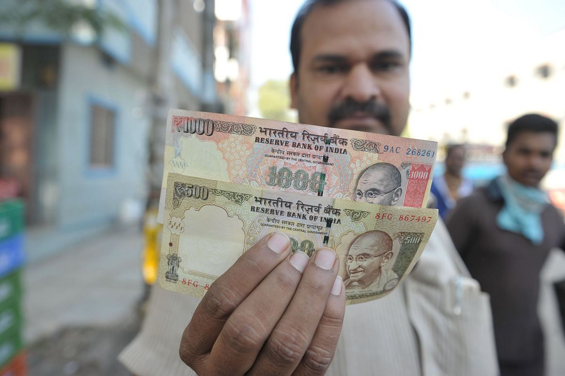 印度推动卢比国际化,阻碍人民币国际化?专家分析揭示深层含义!