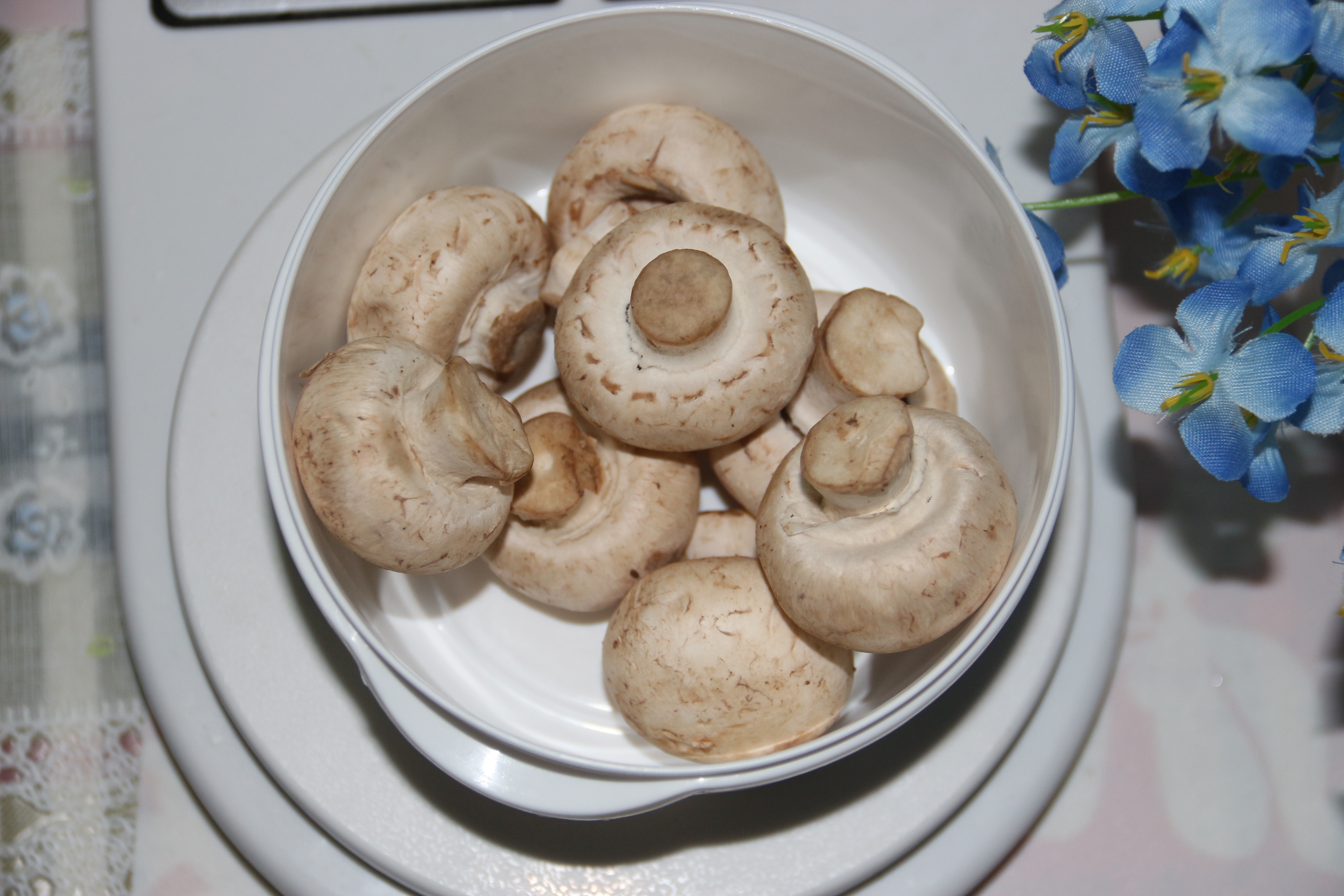白蘑菇清汤图片
