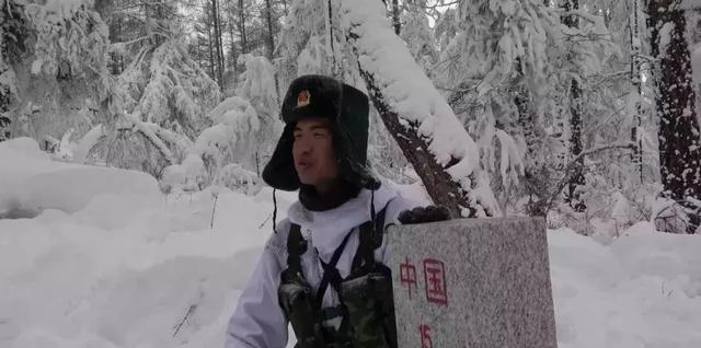 向邊防戰士們致敬! 來源:央廣軍事