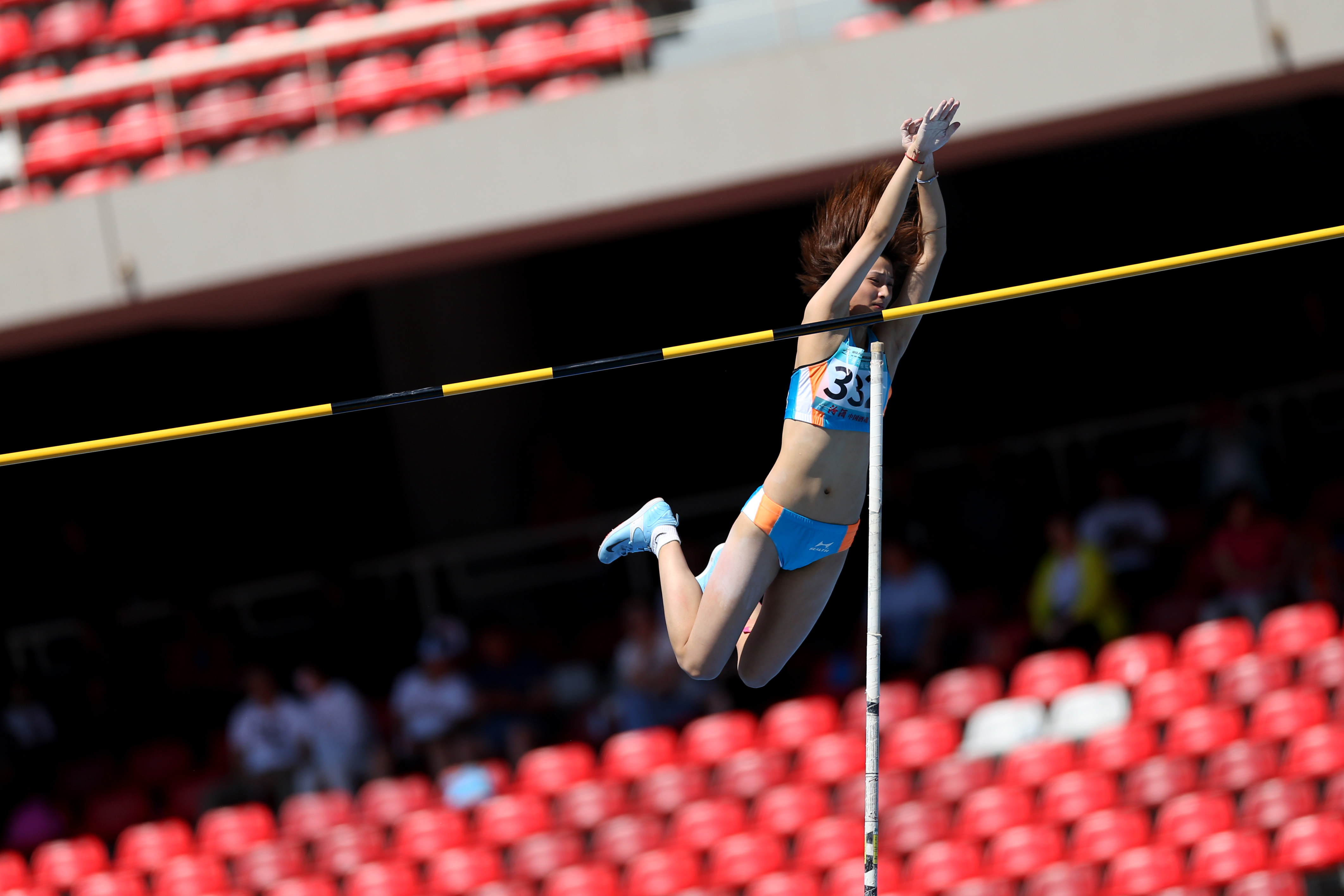 田径——体校甲组女子撑杆跳高决赛赛况