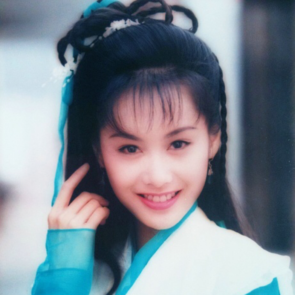 说大话西游,爱你一万年,论《傲世九重天》中的莫轻舞