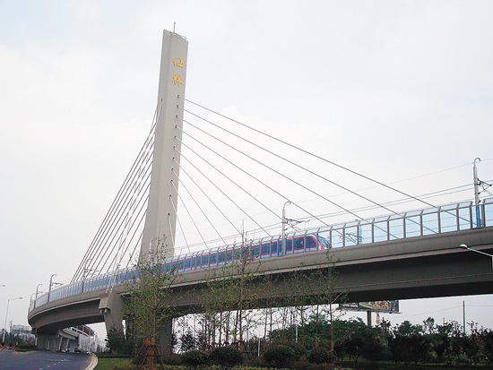 新中国的地铁力量逐渐增强.