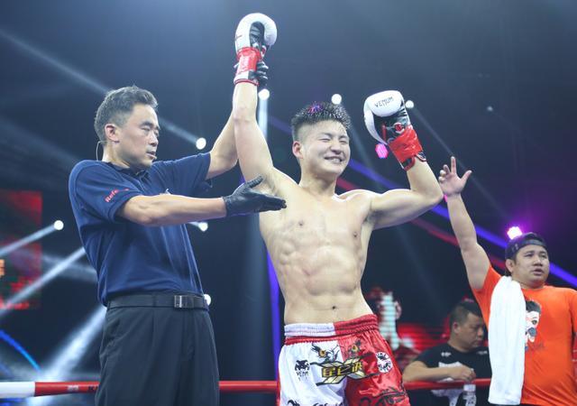 "恐怖小胖"位宁辉的重拳饥渴难耐!中华武林再起波澜!